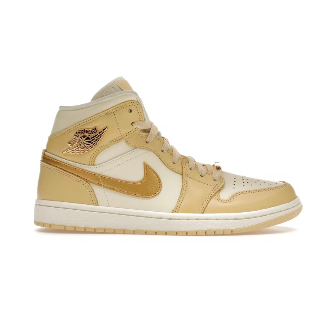 Jordan 1 Mid Se Pale Vanilla Metallic Gold