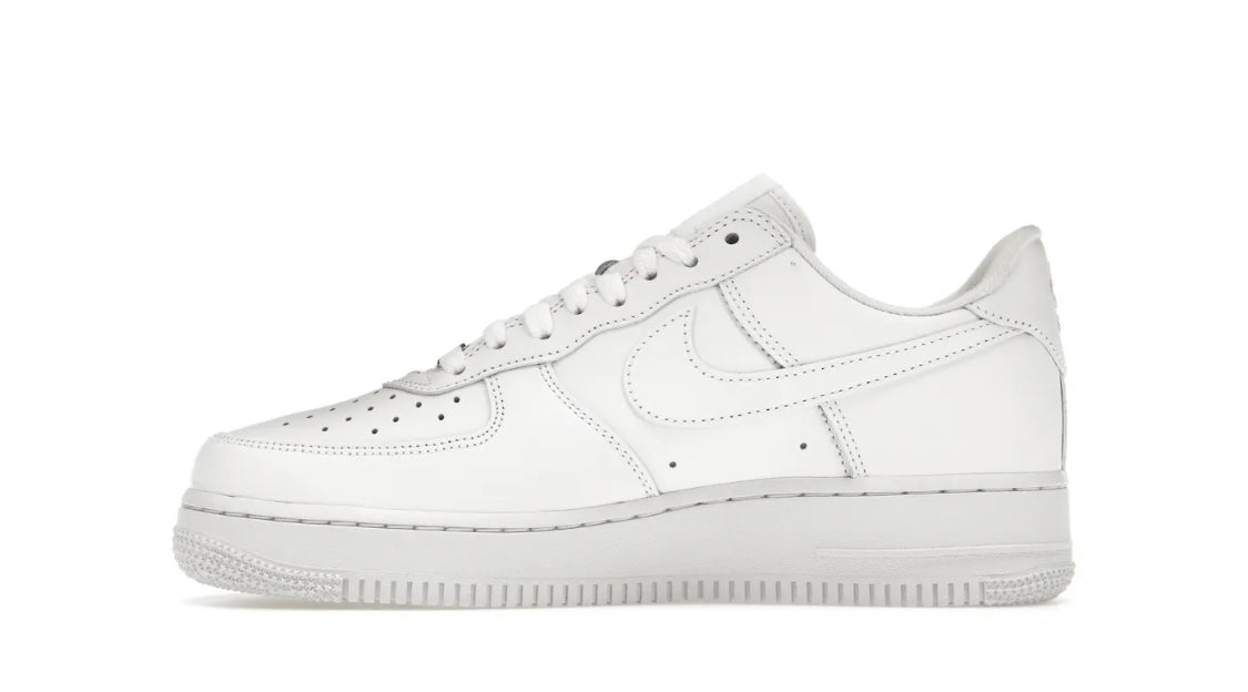 Nike Air Force 1 Low Supreme White