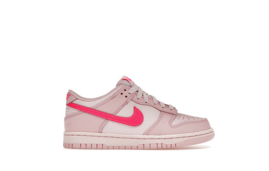 Nike Dunk Low Triple Pink